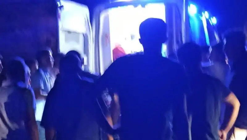 Uçuruma Yuvarlanan Otomobilin Sürücüsü Yaralandı: Olayın Ayrıntıları