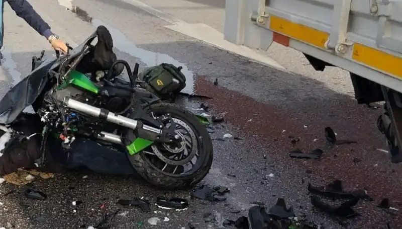 Çorum'da Motosiklet Kazası: Hayatını Kaybeden Genç Sürücü Şehirdeki Tüm Dikkatleri Üzerine Çekti
