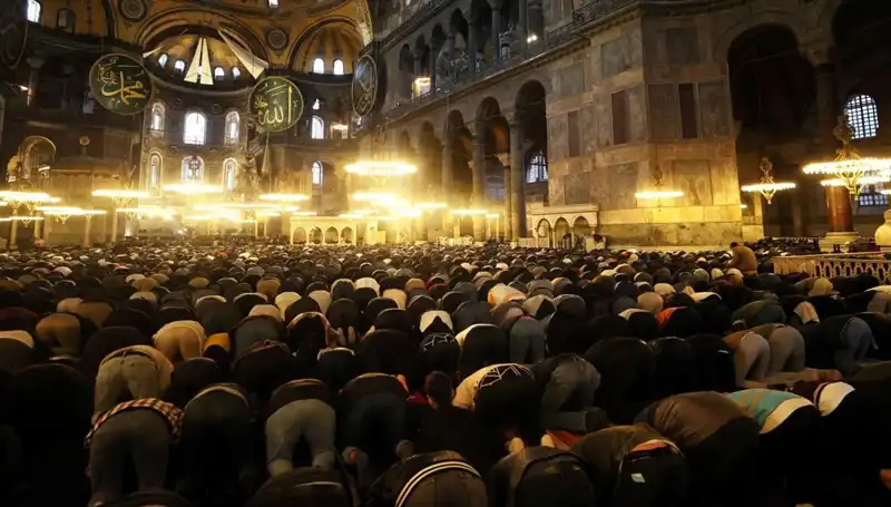 2025 Ramazan Bayramı Tarihi ve Kutlama Hazırlıkları