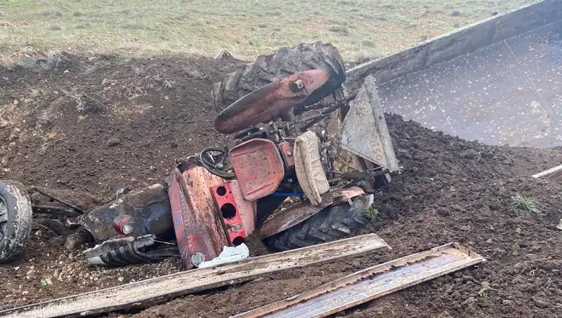 Kayseri'de Kontrolden Çıkan Traktör Şarampole Yuvarlandı: Olayın Şok Detayları