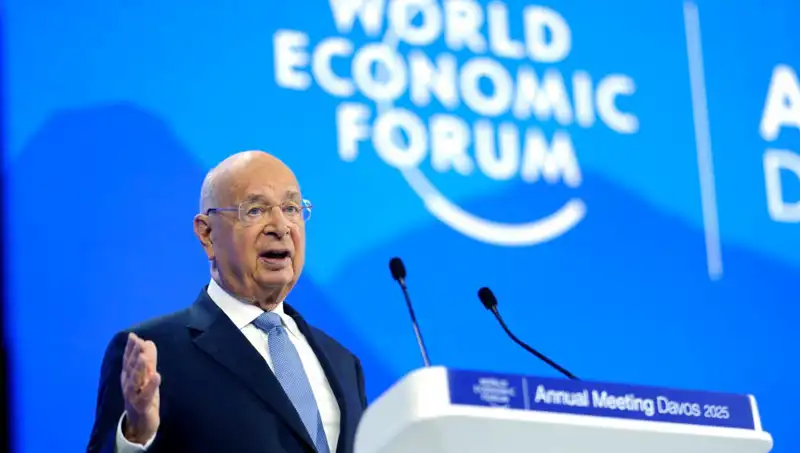Davos’un Kurucusu Klaus Schwab, Şok Edici Kararını Duyurdu: İstifa Etti!
