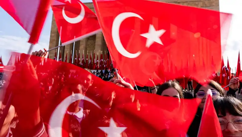 23 Nisan Ulusal Egemenlik ve Çocuk Bayramı’nda Coşku Sıcak Fotoğraflarla Yaşandı