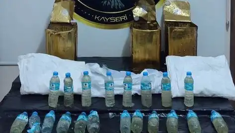 Bal Tenekelerinde Yakalanan Metamfetamin: Uyuşturucu Kaçakçılığına Şok Baskın