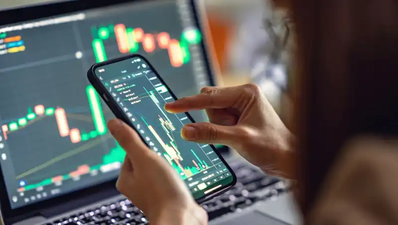 CME Group'un Solana Vadeli İşlemleri: Fiyatı Nasıl Etkiledi?