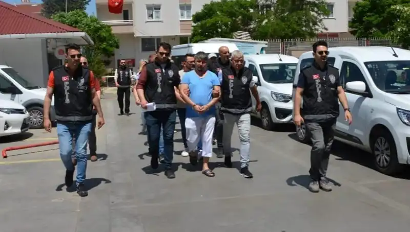 Lüleburgaz'da Fuhuş Operasyonunda 15 Gözaltı ve Şok Detaylar