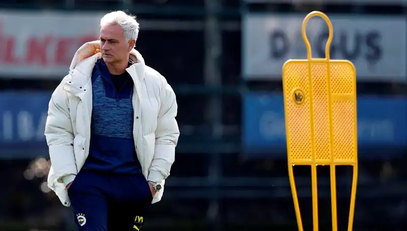 Fatura Mourinho'ya: Futbol Dünyasında Değişen Dinamikler