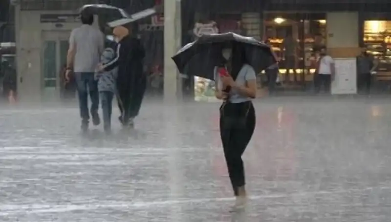 Marmara'da Serin Havalar ve Yoğun Yağış Beklentisi