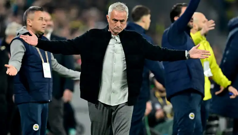 Mourinho’yu Eleştiren Yıldız: "Modası Geçmiş Bir İsim!"
