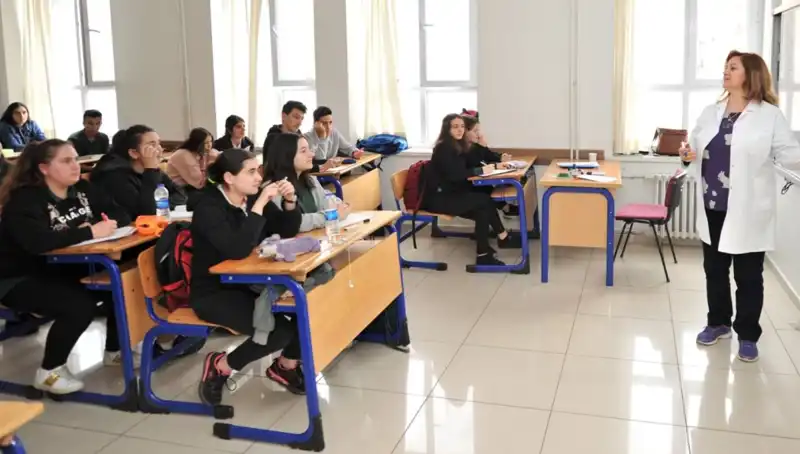 2025 LGS Kayıt Tarihleri Açıklandı: Liselere Kayıt Süreci ve Gerekenler