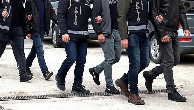 Ankara ve Antalya'da Fuhuş İle Mücadelede 20 Şüpheli Yakalandı