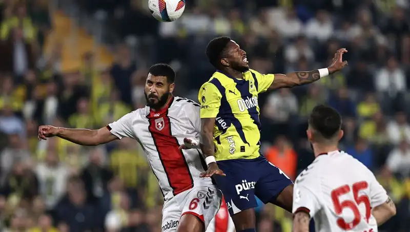 Fenerbahçe'de Uyum Sorunu: Sistem İflas Etti, Gelecek Belirsiz