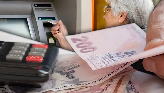 Eylül Ayında Yaşlı ve Engelli Aylıkları Hesaplara Yatırılmaya Başladı