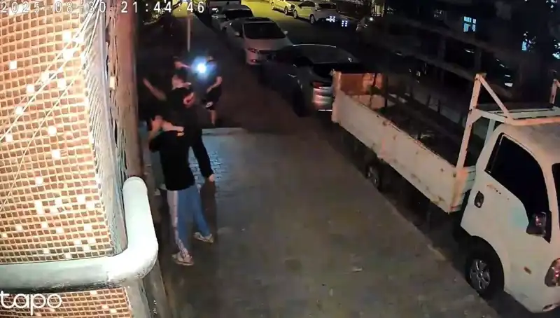 Abinin Selamı Var: Şok Edici Olayda Etek Giydirilip Darp Edildiler