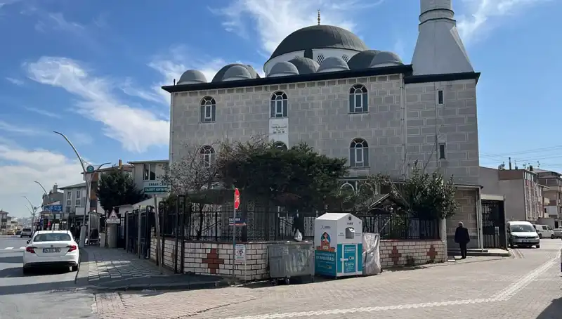 Cami Tuvaletinde Gizemli Vaka: Vurulmuş Halde Bulunan Adamın Sırrı Ne?